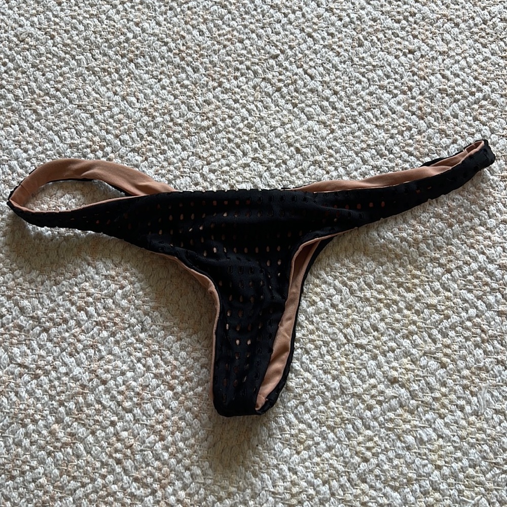 Acacia bottoms black mesh size xs